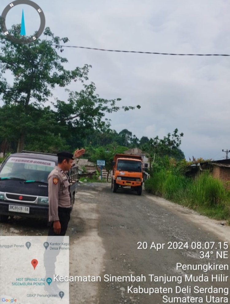 Antisipasi Gangguan, Polresta Deli Serdang bersama TNI Amankan Jalur Truk Material Bendungan Lau Simeme