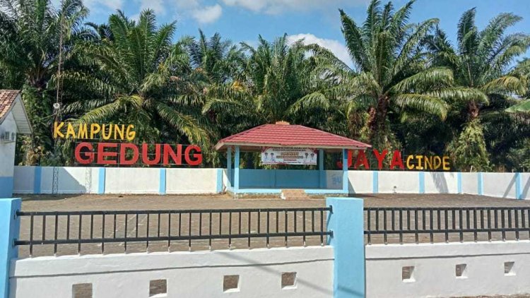 Diduga Kepala Kampung Gedung Jaya Menyembunyikan Sesuatu Anggaran Dana Desa Tahun 2024.
