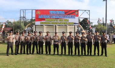 Kapolres Lampung Barat, Gelar Upacara Kenaikan Pangkat 16 Personil