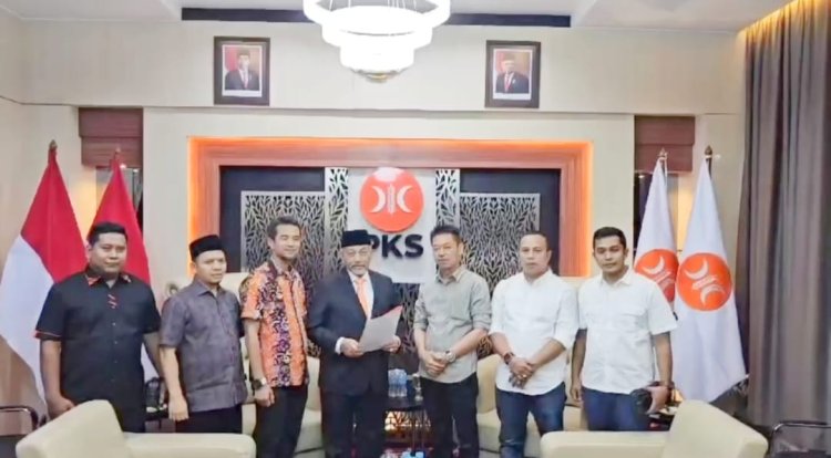 Terima SK dari DPP PKS, Afrizal Sintong - Setiawan Resmi Bacalon Bupati dan Wakil Bupati Rohil