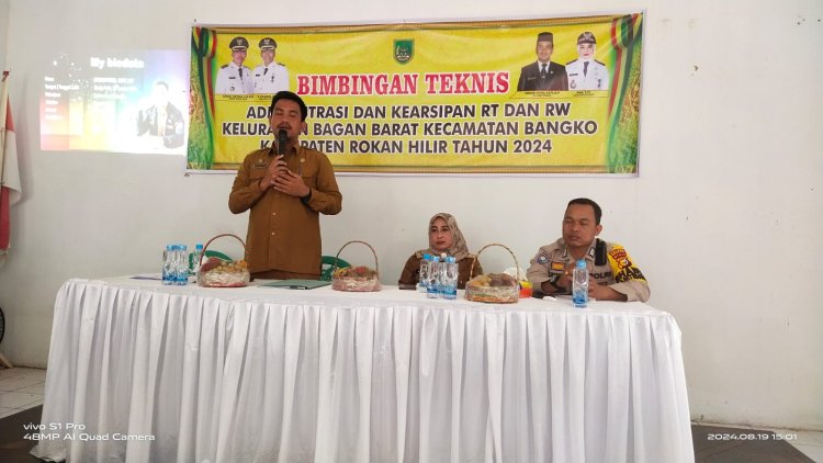 Dihadiri Camat Bangko, Bimtek Admistrasi dan Kearsipan RT/ RW se-Kelurahan, Dibuka Lurah Bagan Barat
