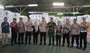 Kapolres Lampung Utara, Bersama Dandim 0412 Cek Logistik Pilkada Kabupaten Lampung Utara