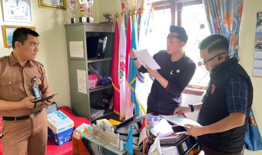 Tak Habis Akal, Penyidik Kejari Lampung Barat Geledah 3 Tempat di Pesisir Barat dan Amankan Bukti