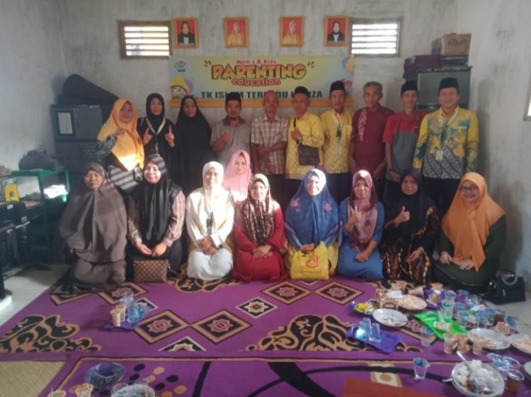 TK Islam Terpadu Hafisa Gelar Syukuran dan Manasik Haji/Umrah di Desa Cenaku Kecil