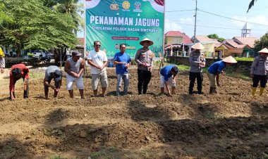 Polsek Bagan Sinembah Tanam Jagung Bersama Warga, Dukung Program Asta Cita Presiden